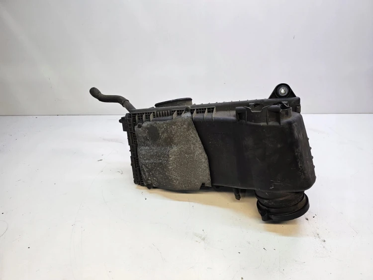 OBUDOWA FILTRA POWIETRZA AUDI Q7 4L 7L6129601Q