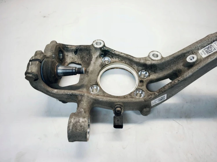 ZWROTNICA LEWY PRZÓD ALUMINIOWA AUDI A4 B9 A5 8W 8W0407559