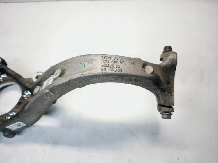 ZWROTNICA LEWY PRZÓD ALUMINIOWA AUDI A4 B9 A5 8W 8W0407559