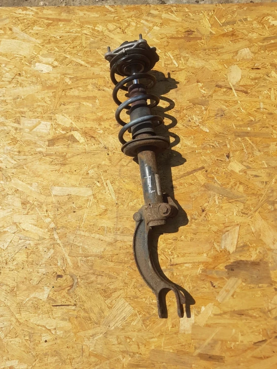 AMORTYZATOR LEWY PRZÓD AUDI A6 C7 A7 4G0413031AF