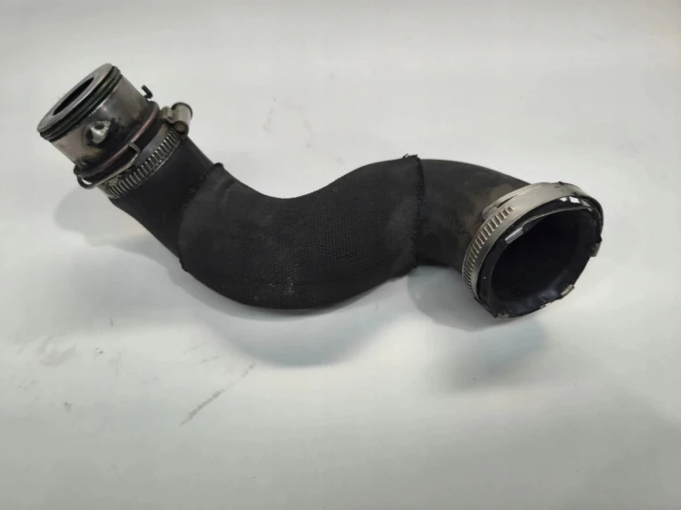 RURA PRZEWÓD INTERCOOLERA AUDI A4 B7 8E0145790D ORYGINAŁ !!!