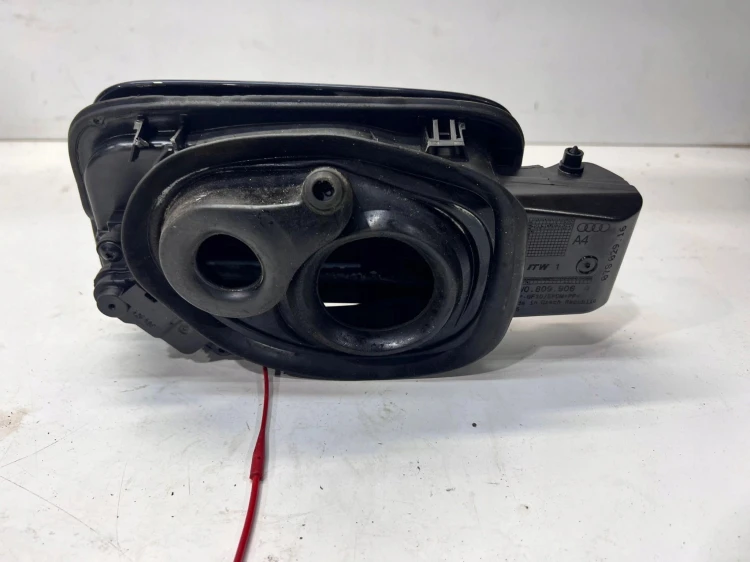 KLAPKA WLEWU PALIWA AUDI A4 B9 8W0809906A LX5R