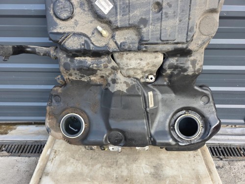 BAK ZBIORNIK PALIWA AUDI A6 C6 4F0201021DF QUATTRO DIESEL