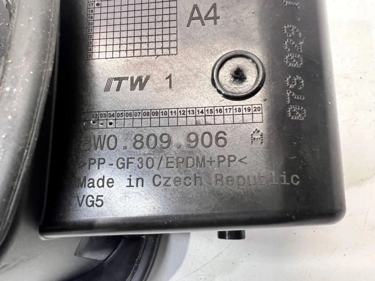 KLAPKA WLEWU PALIWA AUDI A4 B9 8W0809906A LX5R