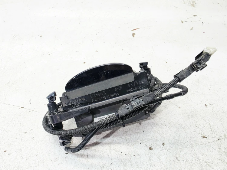ZAŚLEPKA OBUDOWA LASERA RADARU SPRYSKIWACZ AUDI A6 C8 4K0907636