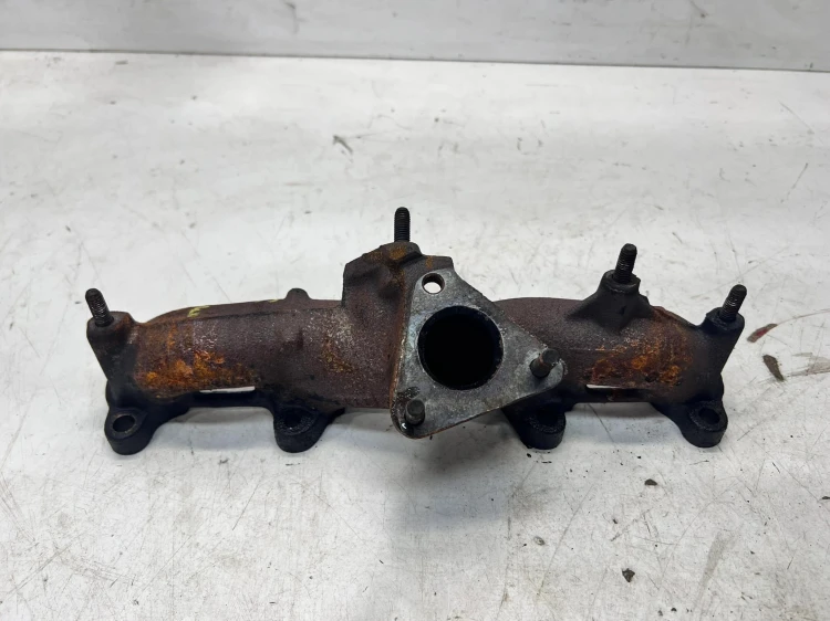 KOLEKTOR WYDECHOWY AUDI A4 B7 1.9 TDI 038253033E