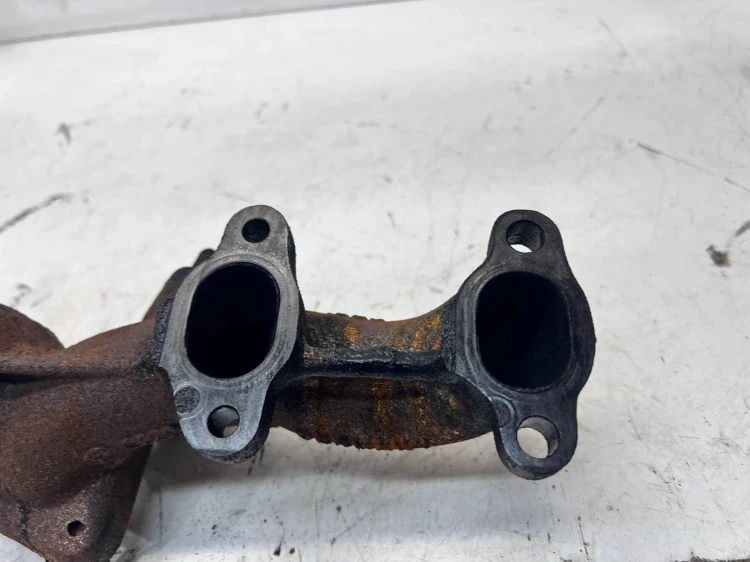 KOLEKTOR WYDECHOWY AUDI A4 B7 1.9 TDI 038253033E