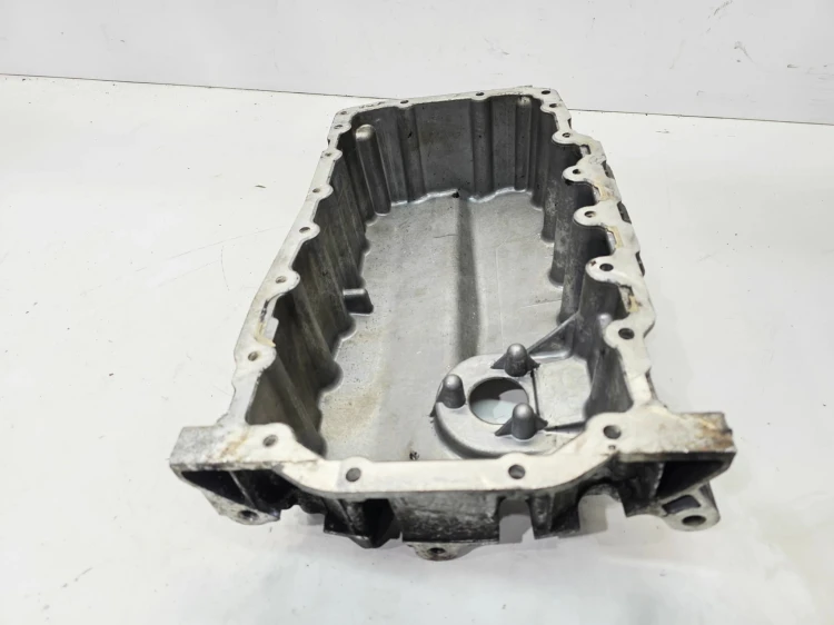 MISKA OLEJOWA AUDI VOLKSWAGEN SEAT SKODA 1.6 2.0 TDI 03G103603AB