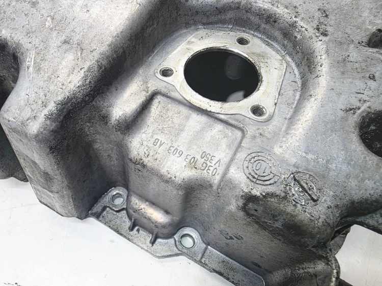 MISKA OLEJOWA AUDI VOLKSWAGEN SEAT SKODA 1.6 2.0 TDI 03G103603AB