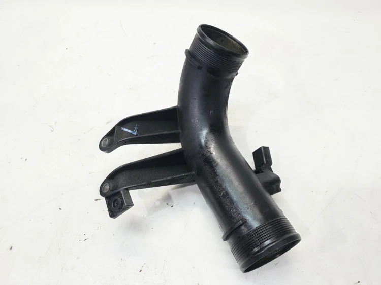 RURA PRZEWÓD INTERCOOLERA VOLKSWAGEN CRAFTER 2.0 TDI 2E0145762A