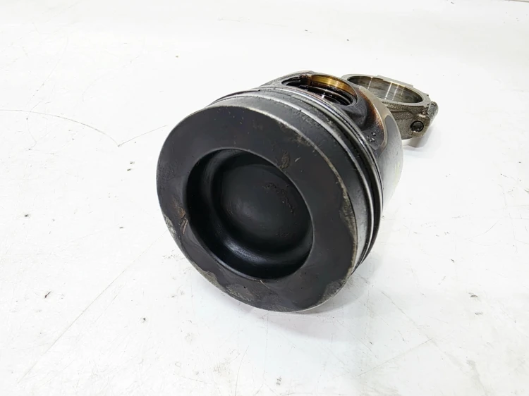 TŁOK + KORBOWÓD AUDI VOLKSWAGEN SEAT SKODA 2.0 TDI 038J V400 03L101K