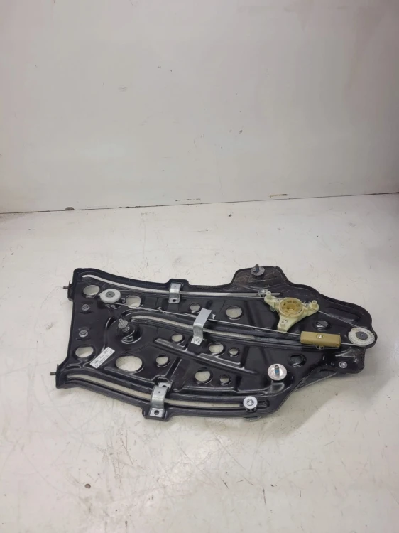 MECHANIZM SZYBY LEWY TYŁ AUDI A3 CABRIO 8P7839397C