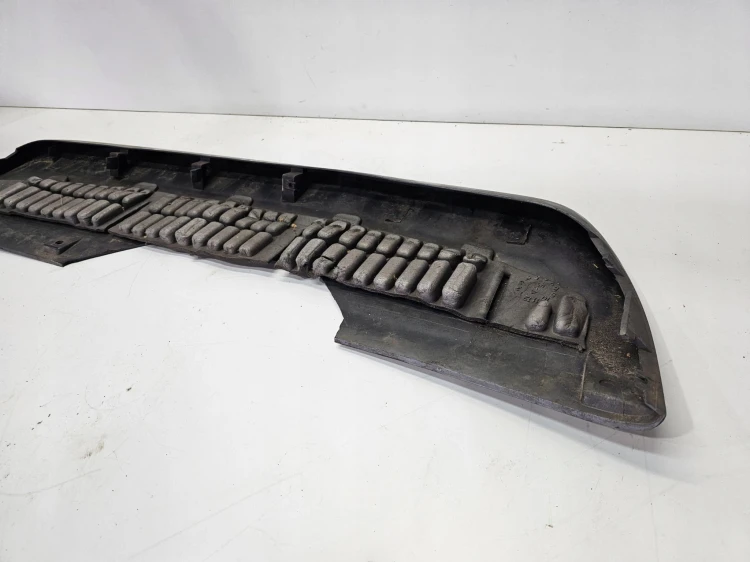 DOKŁADKA LOTKA SPOILER ZDERZAKA PRZÓD AUDI Q7 4L LIFT S-LINE 4L0807110