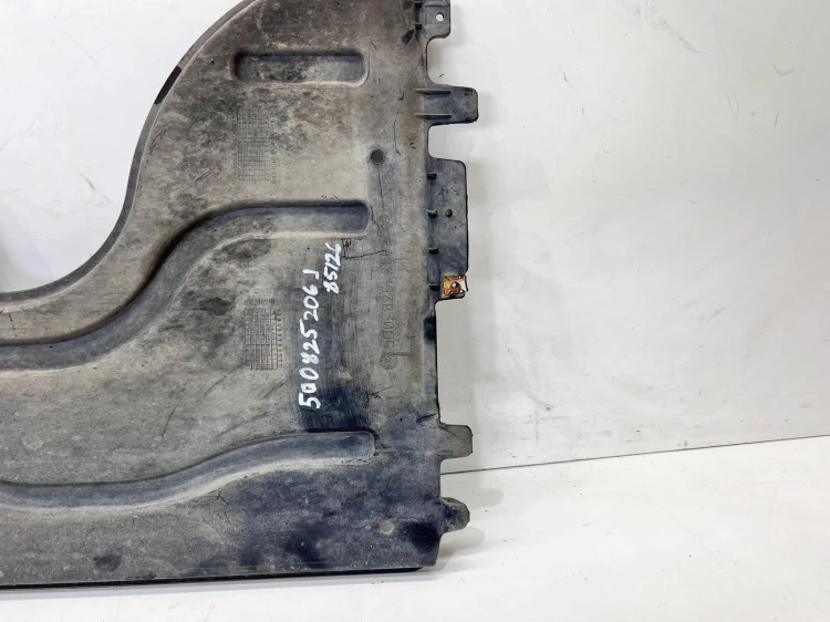 OSŁONA PŁYTA PODWOZIA LEWA AUDI A3 8V 5Q0825206J 85/26