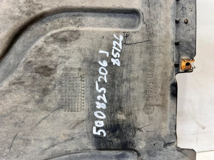 OSŁONA PŁYTA PODWOZIA LEWA AUDI A3 8V 5Q0825206J 85/26