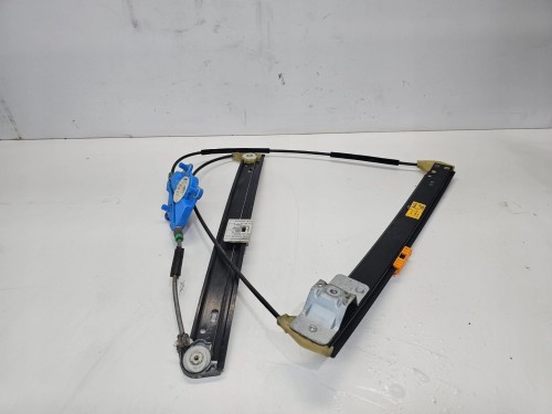 MECHANIZM SZYBY PRAWY PRZÓD AUDI A4 B6 B7 8E0837462C
