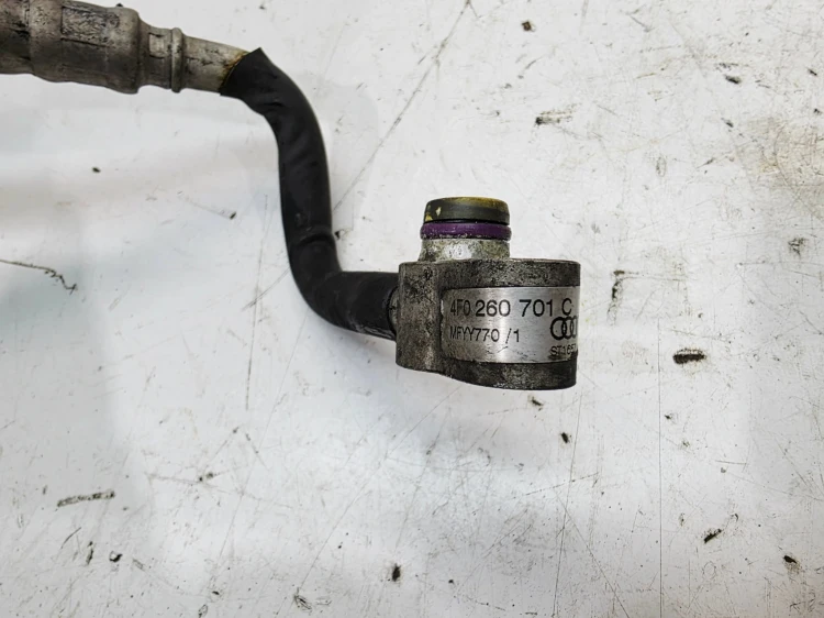 WĄŻ PRZEWÓD KLIMATYZACJI AUDI A6 C6 LIFT 4F0260701C