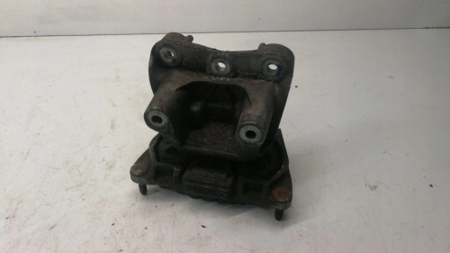 ŁAPA PODUSZKA AUDI A6 C6 4F0399115BP 4F0399151