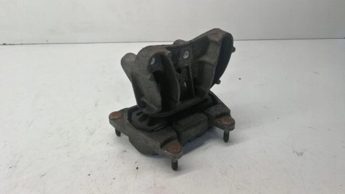 ŁAPA PODUSZKA AUDI A6 C6 4F0399115BP 4F0399151