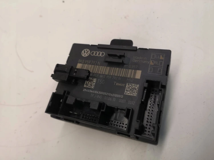 MODUŁ STEROWNIK DRZWI AUDI A4 B8 A5 Q5 8K0959792N