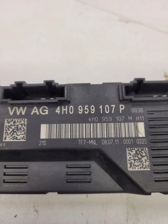 STEROWNIK KLAPY BAGAŻNIKA AUDI A8 D4 4H0959107P