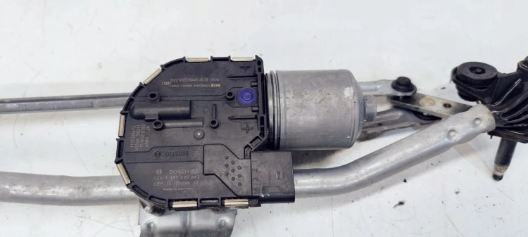 MECHANIZM WYCIERACZEK AUDI A3 8V 8V2955119A