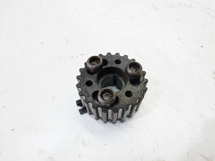 KOŁO ZĘBATE ROZRZĄDU AUDI A3 A4 A5 A6 2.0 TDI 03L130111E 03L130238A