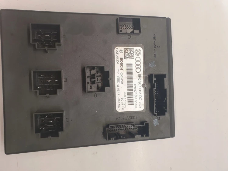 MODUŁ KOMFORTU AUDI A4 B8 A5 8T Q5 8R 8K0907063DC