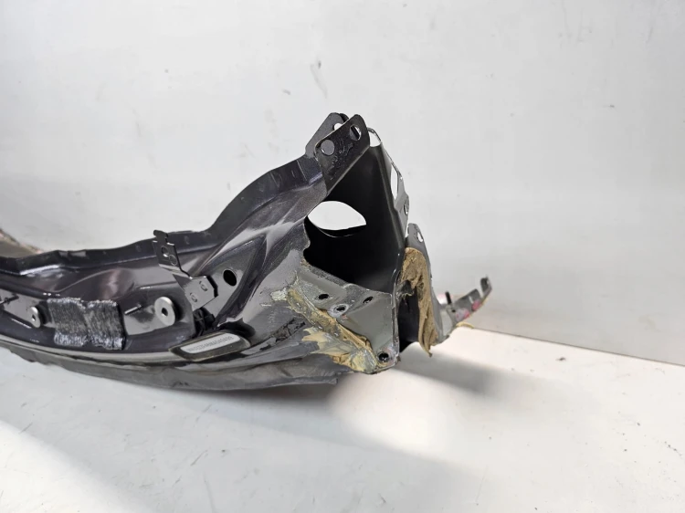 ŚCIANA GRODZIOWA AUDI A4 B9 A5 8F EUROPA 8W1 *2*