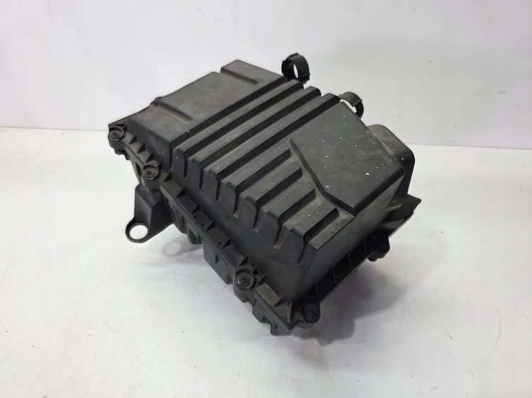 OBUDOWA FILTRA POWIETRZA AUDI TT TTS 8J 2.0 TFSI 8J0129601A 8J0129607A