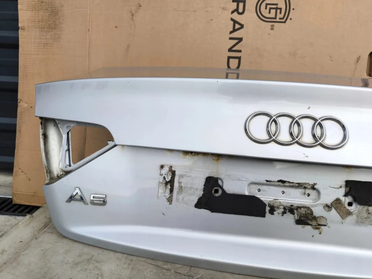 KLAPA TYLNA TYŁ AUDI A5 8T COUPE LX7W ORYGINAŁ !!!
