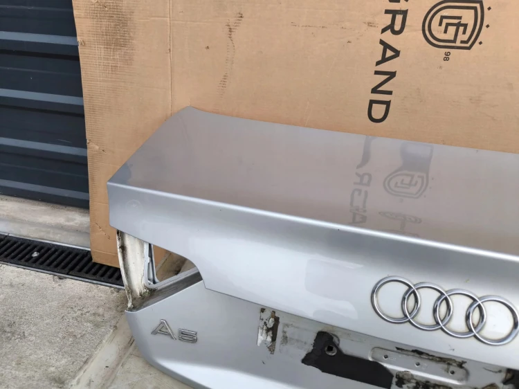 KLAPA TYLNA TYŁ AUDI A5 8T COUPE LX7W ORYGINAŁ !!!