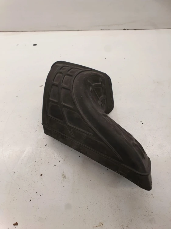 WLOT DOLOT POWIETRZA AUDI A4 B8 A5 1021300S01
