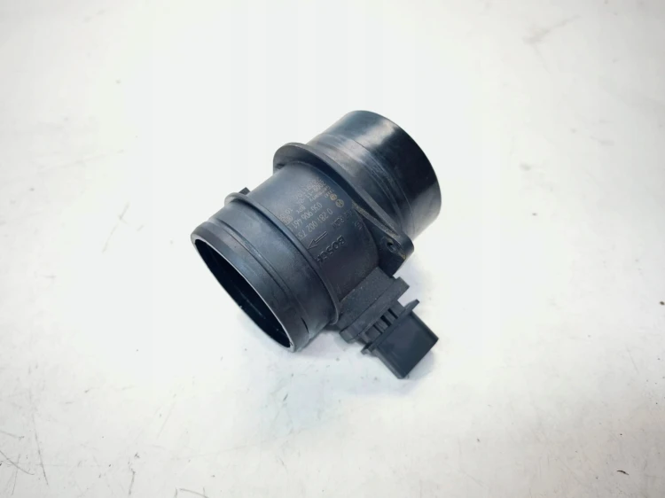 PRZEPŁYWOMIERZ CZUJNIK MASY POWIETRZA AUDI VOLKSWAGEN SEAT SKODA 03G906461C