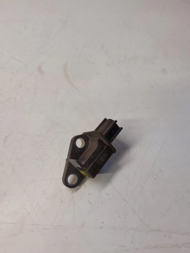 CZUJNIK UDERZENIOWY AUDI A4 B8 A5 Q5 8K0959651