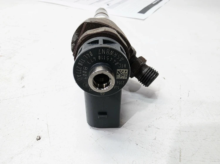WTRYSKIWACZ WTRYSK AUDI VOLKSWAGEN SEAT SKODA 1.6TDI 04L130277AD SPRAWDZONE