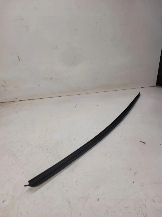 LISTWA ZBIERAJĄCA LEWY PRZÓD AUDI A4 B8 8K0854327
