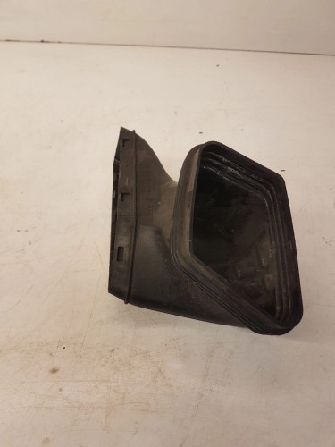 WLOT DOLOT POWIETRZA AUDI A4 B8 A5 8T 8K0129739A