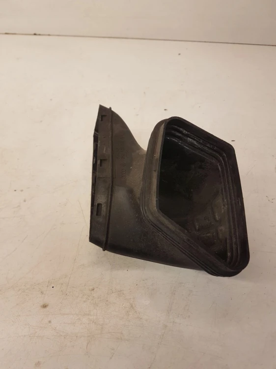 WLOT DOLOT POWIETRZA AUDI A4 B8 A5 8T 8K0129739A