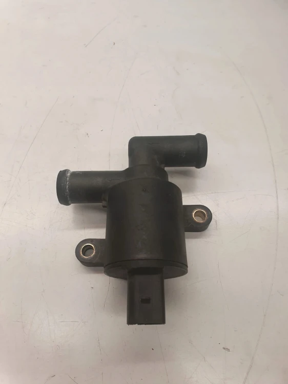 DODATKOWA POMPA WODY AUDI VW 4H0121671B