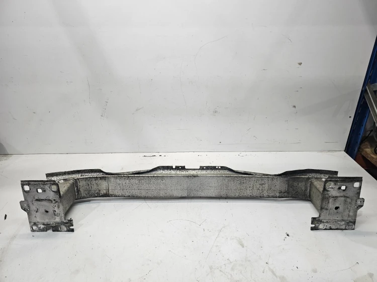 BELKA POD ZDERZAK PRZÓD AUDI A3 8V 8V0807109