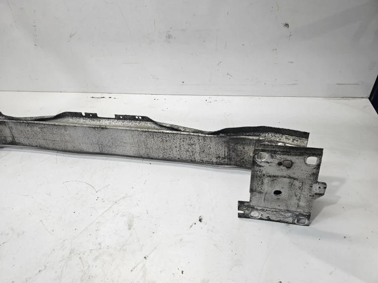BELKA POD ZDERZAK PRZÓD AUDI A3 8V 8V0807109