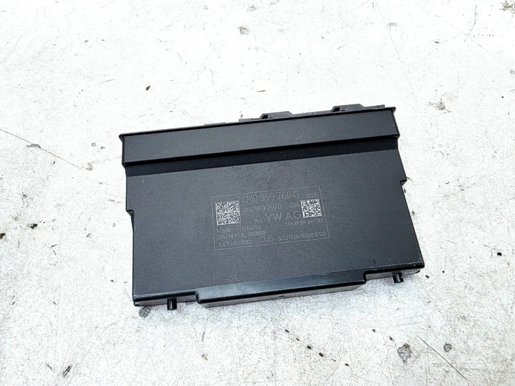 MODUŁ STEROWNIK TRZECIEGO RZĘDU SIEDZEŃ AUDI Q7 4M 4M0959760G