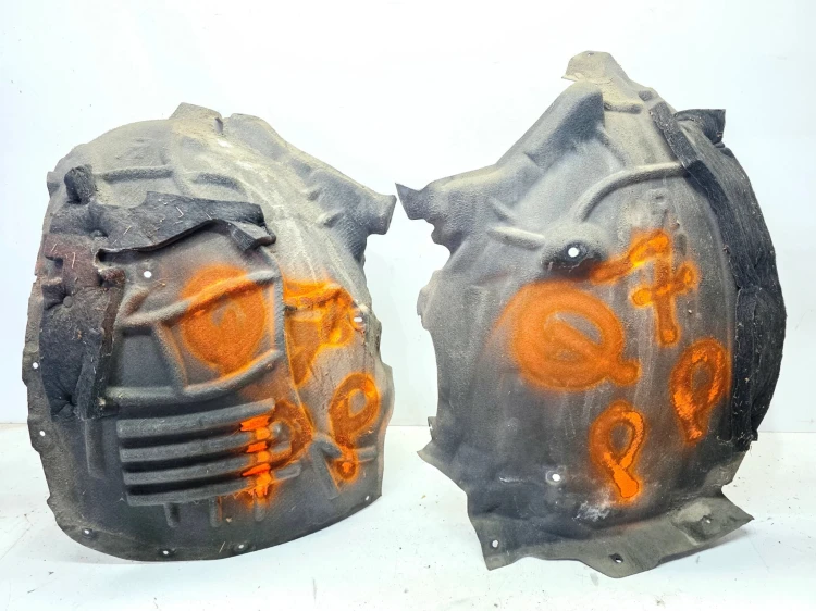 NADKOLE MATERIAŁOWE PRAWY PRZÓD AUDI Q7 4M 4M0821191G 4M0821172P