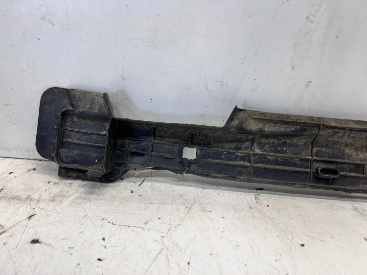 LISTWA PROGOWA PRAWA AUDI Q4 E-TRON SPORTBACK 1EA825202A