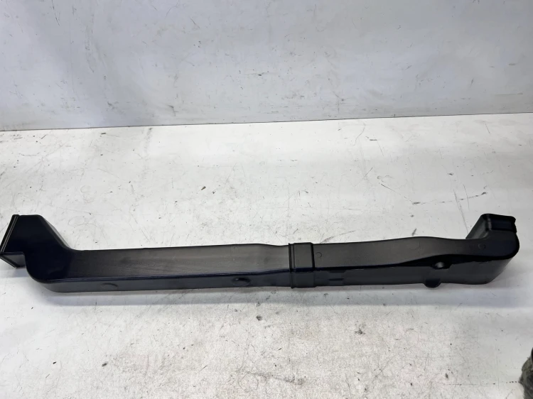KIEROWNICA POWIETRZA KANAŁ TUNEL AUDI Q4 E-TRON SPORTBACK 1EA864253