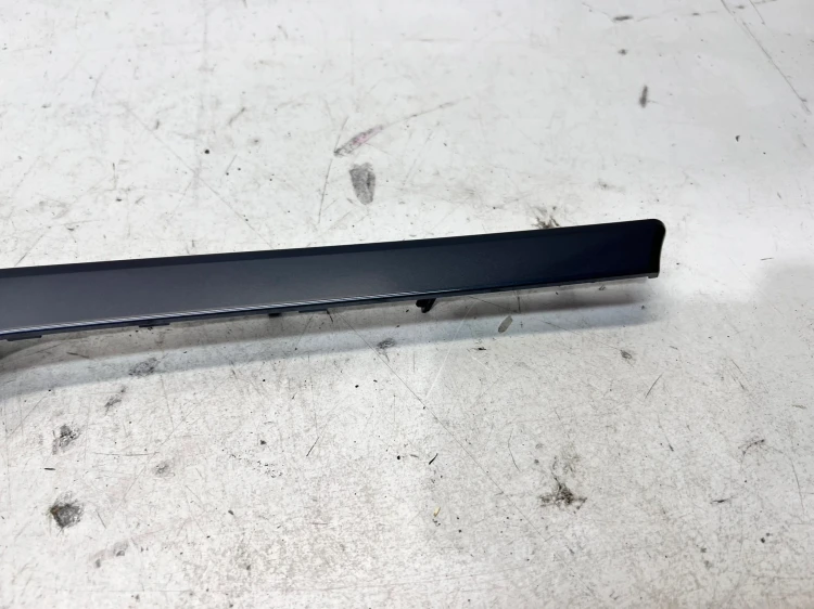 DEKOR DRZWI PRAWY PRZÓD AUDI Q7 4M 4M0837410N JQ2