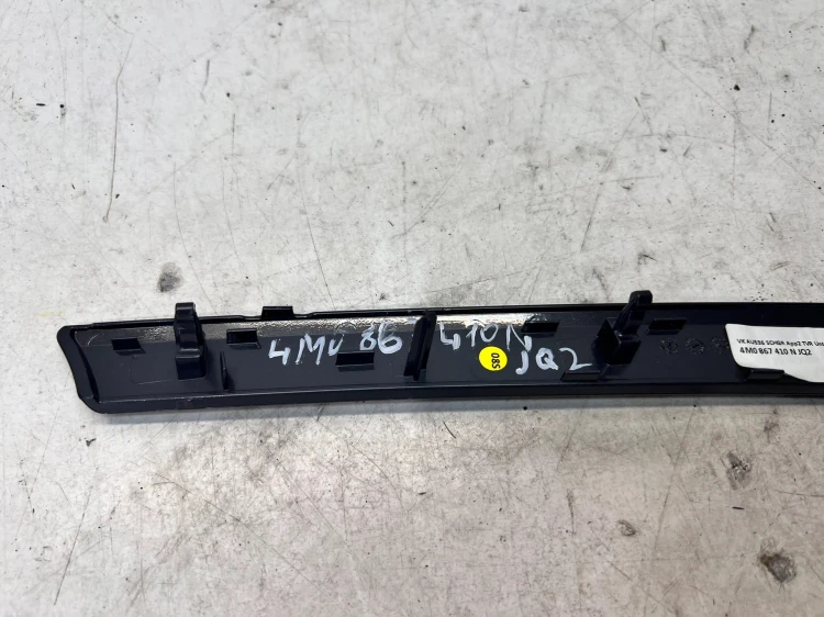 DEKOR DRZWI PRAWY PRZÓD AUDI Q7 4M 4M0837410N JQ2