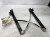 MECHANIZM PODNOSZENIA SZYBY PRAWY PRZÓD AUDI 4M0837462A