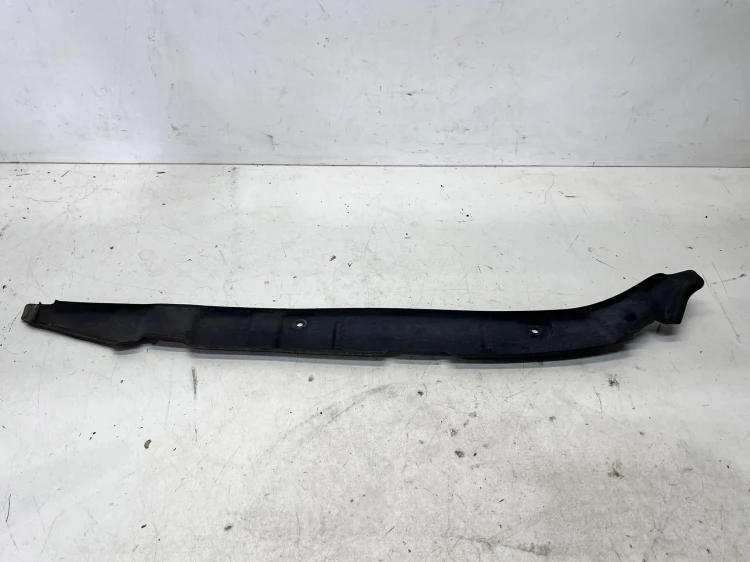 WYGŁUSZENIE BŁOTNIKA PRAWE AUDI Q7 4M 4M0821112